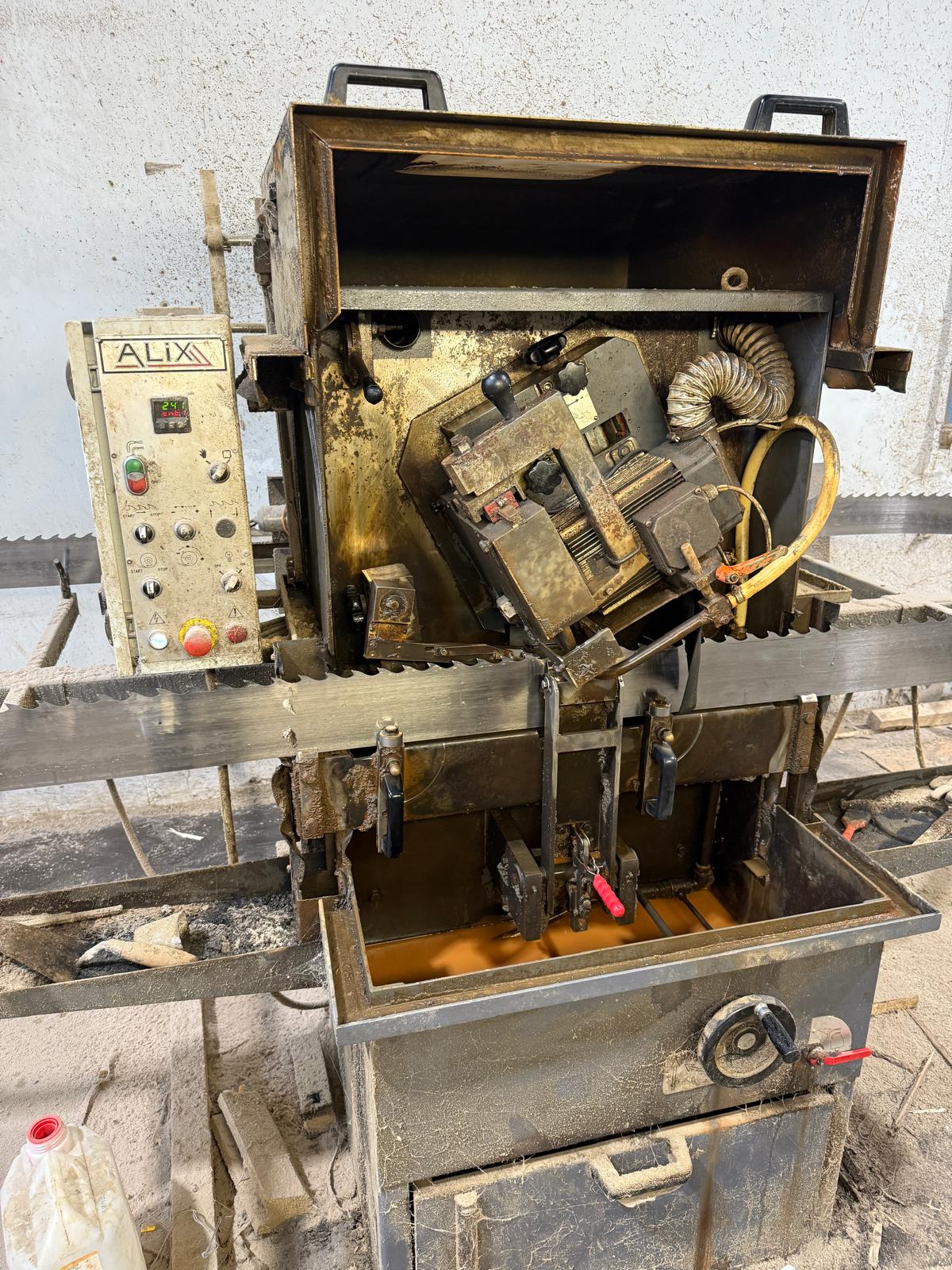 BLADE SHARPENER ALIX